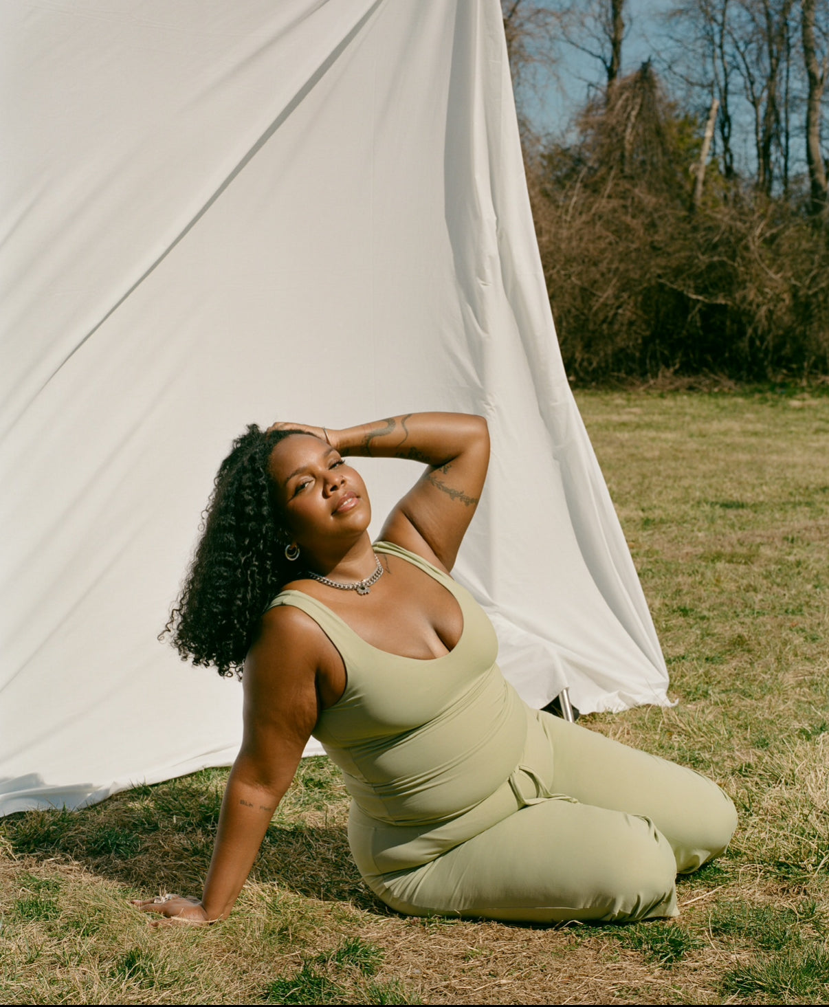 CONTOUR V-TANK