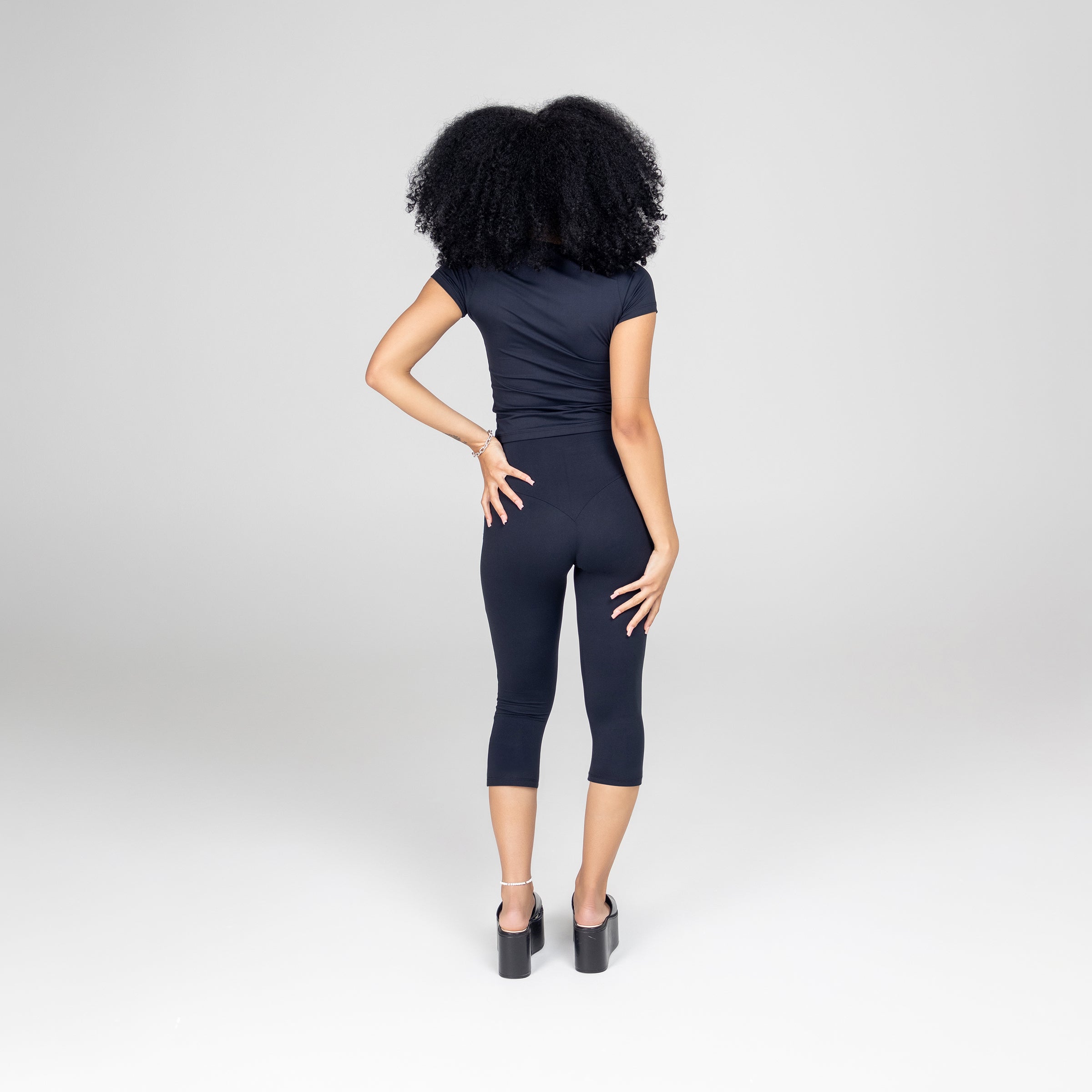 SMOOTH CAPRI-thumbmail-6