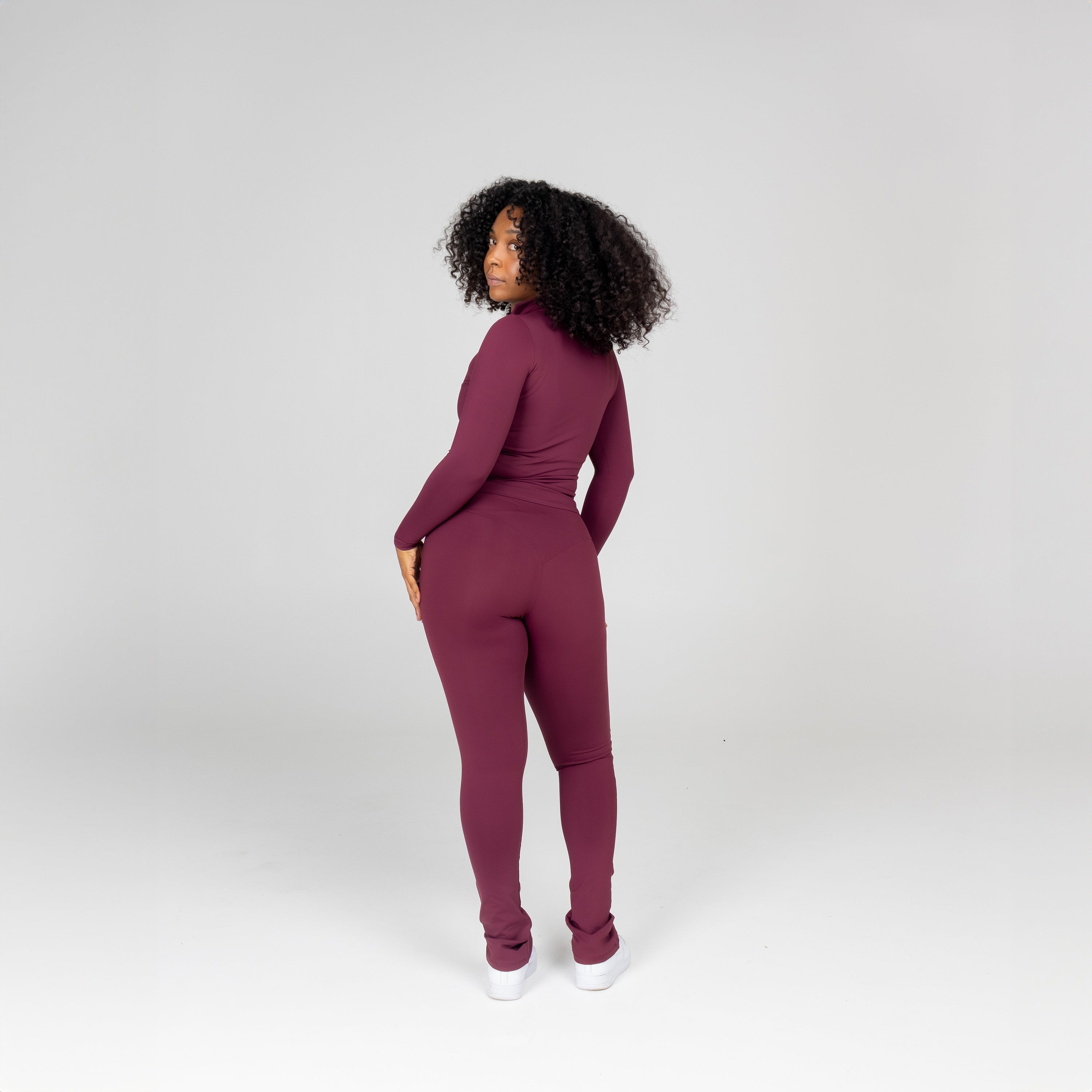 LIFESTYLE HIP ZIP WINE