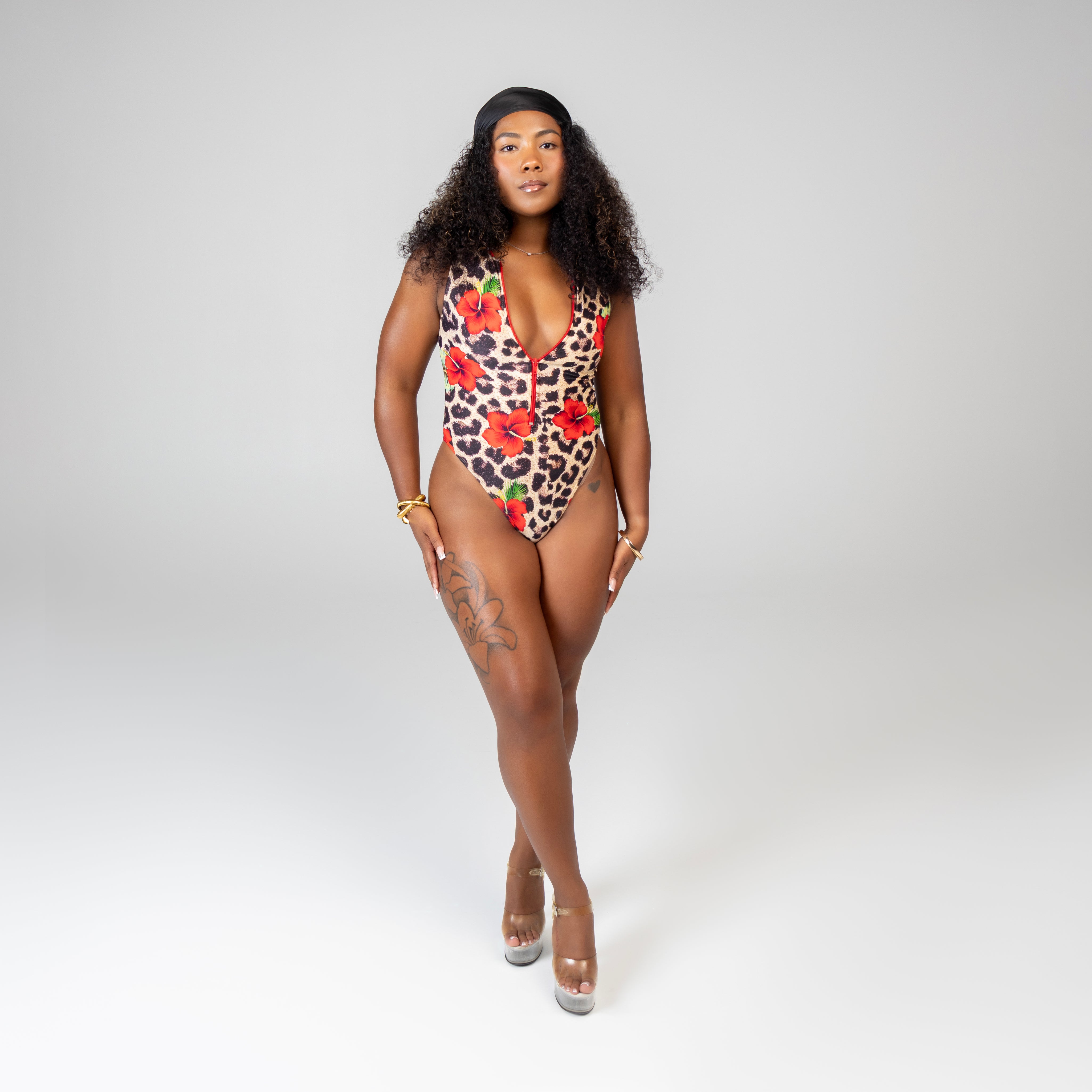 ARI ONE PIECE