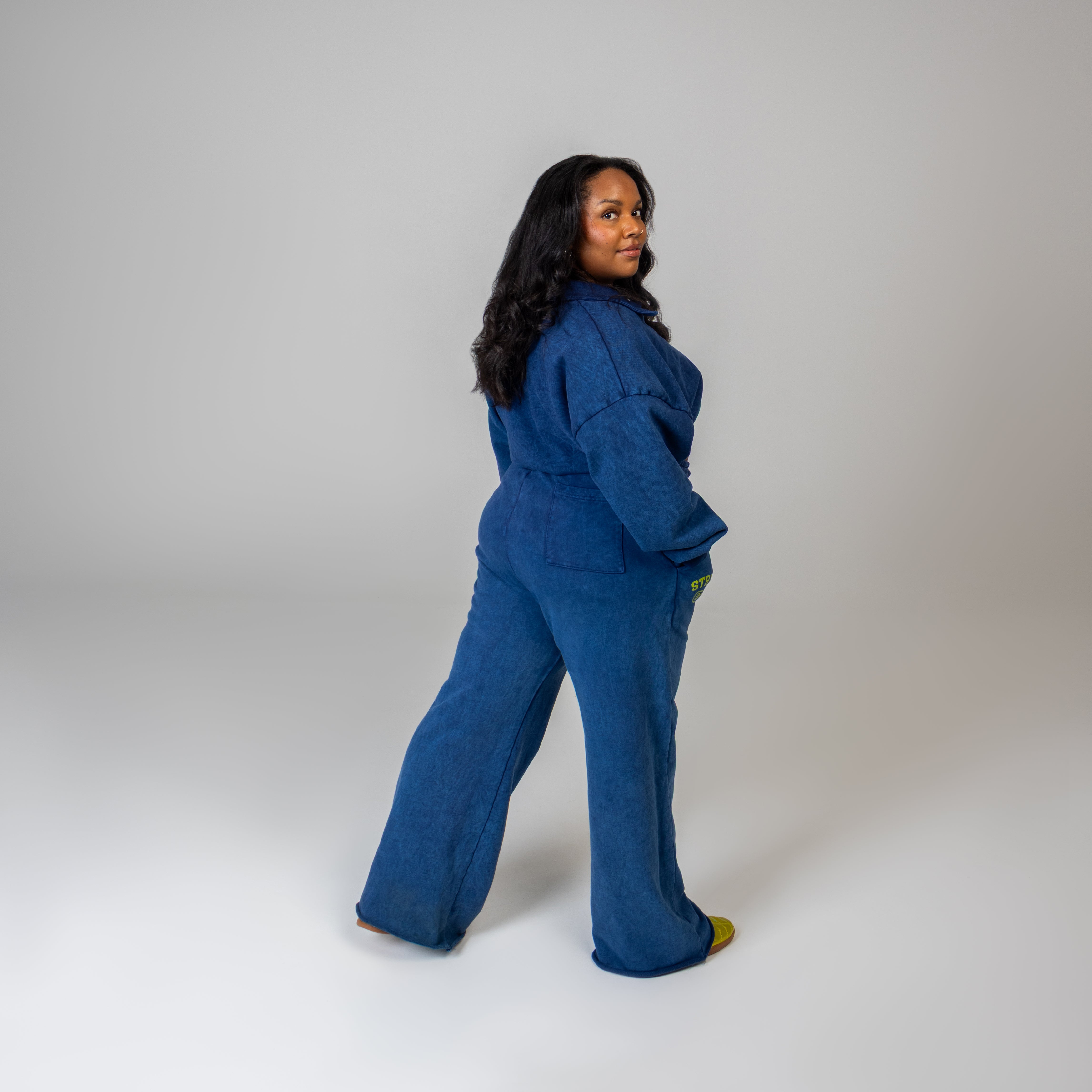 COZY FLARE SWEATS-thumbmail-102