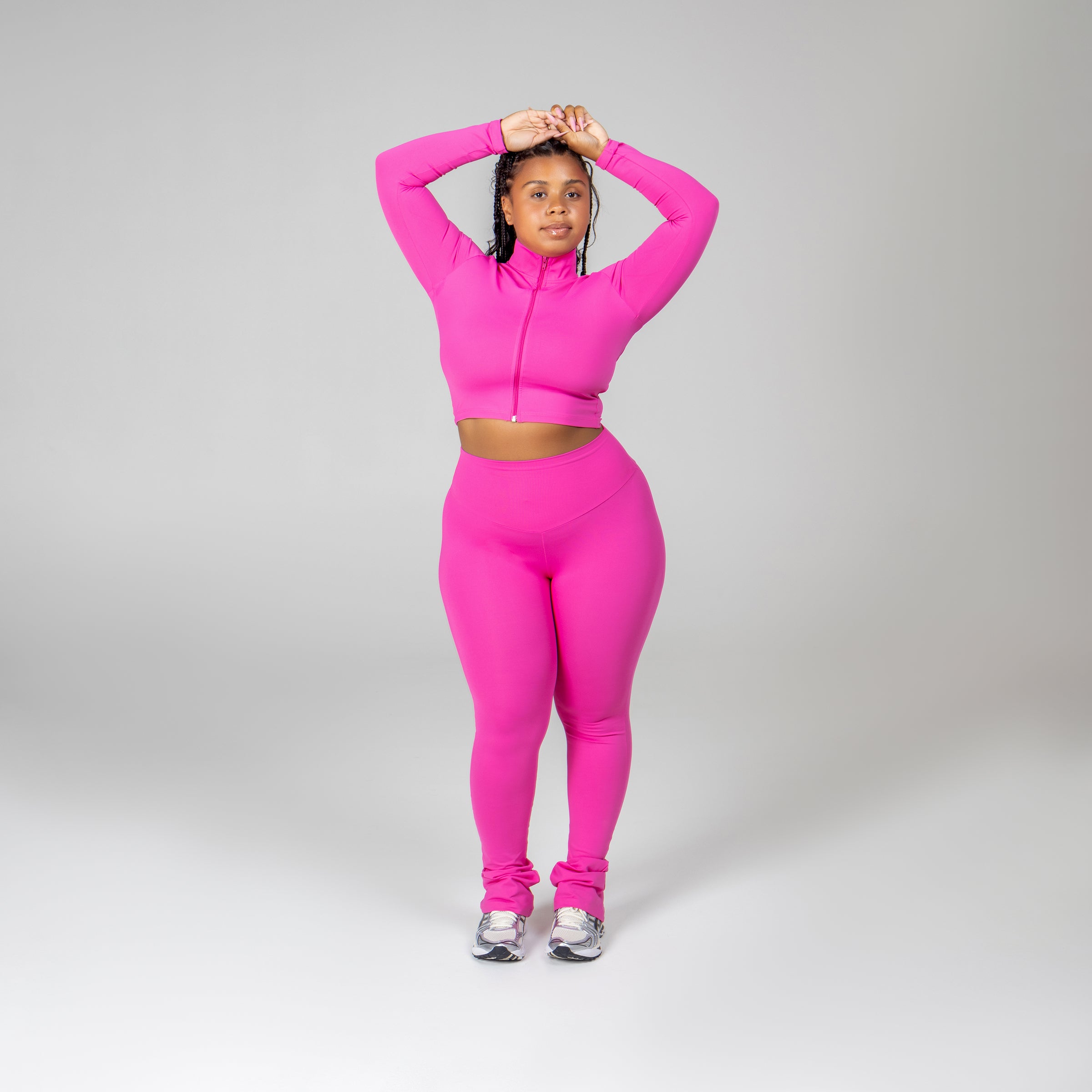 LIFESTYLE CROP ZIP HOT PINK