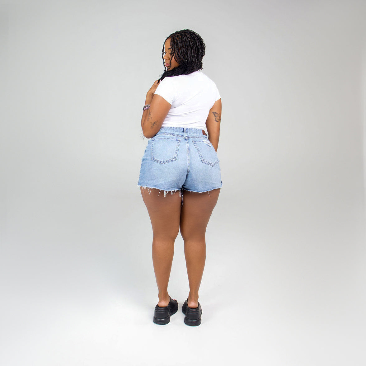 NOTCH TEE