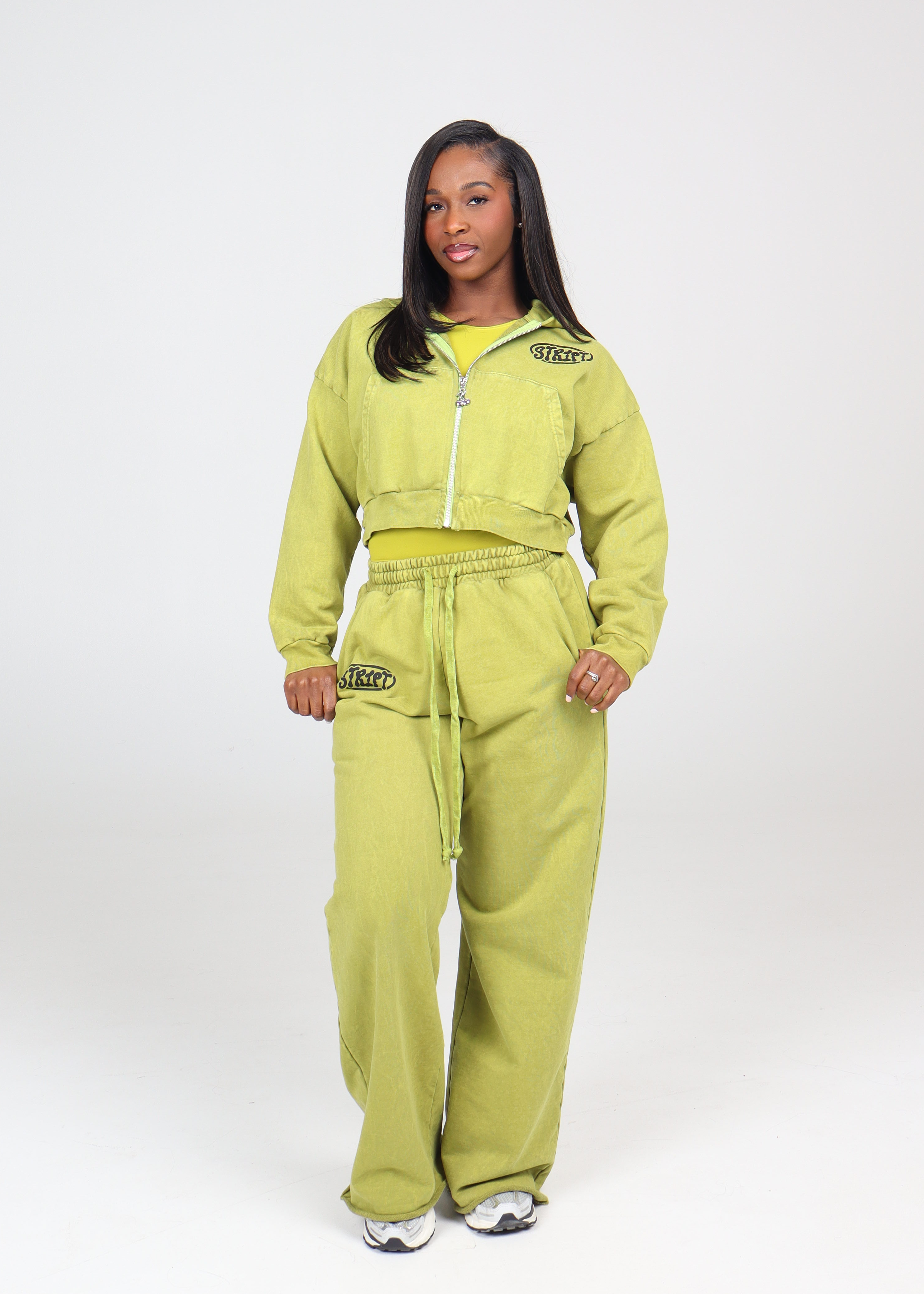 COZY CROP ZIP + FLARE SWEATS BUNDLE KIWI