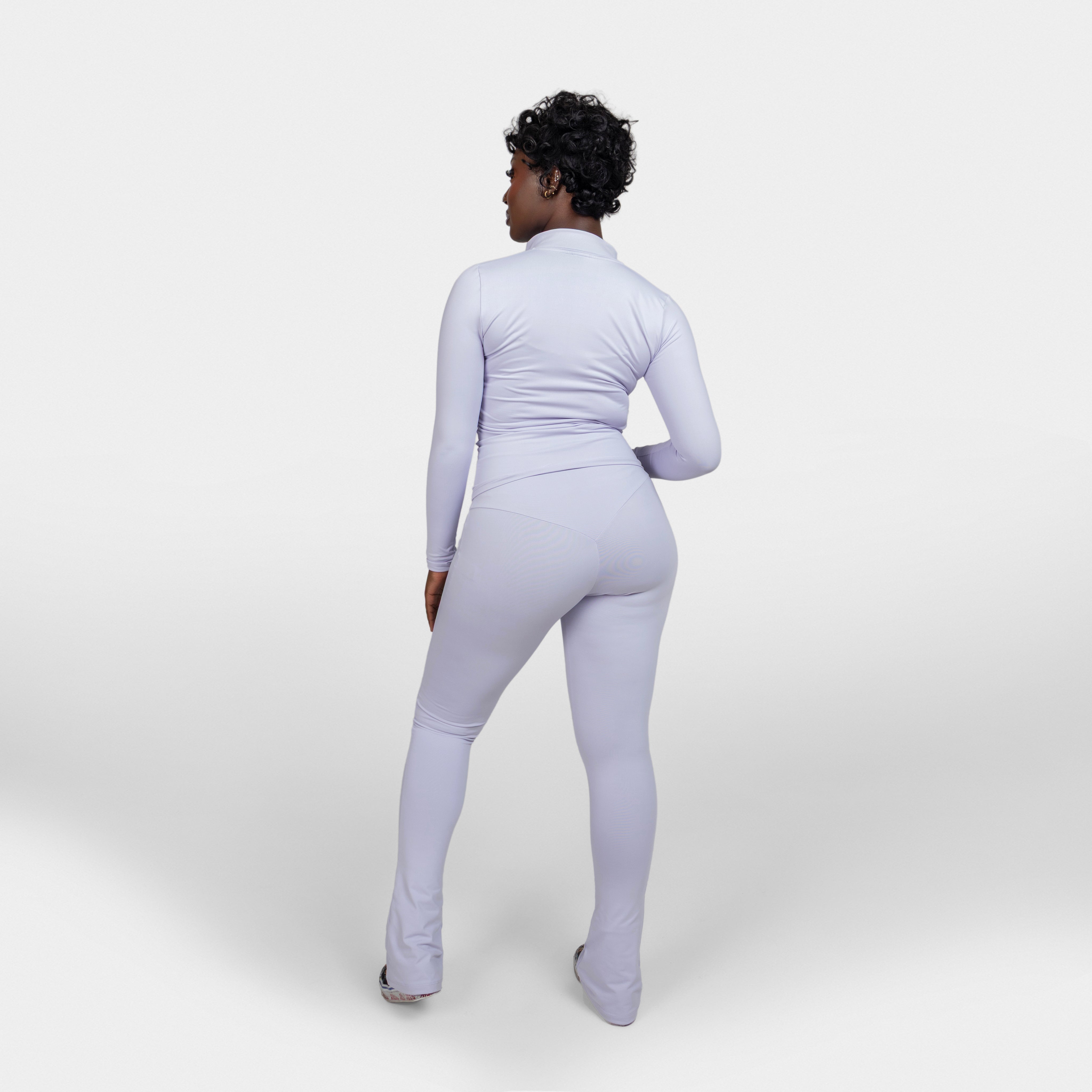 SIGNATURE STACKED LEGGING