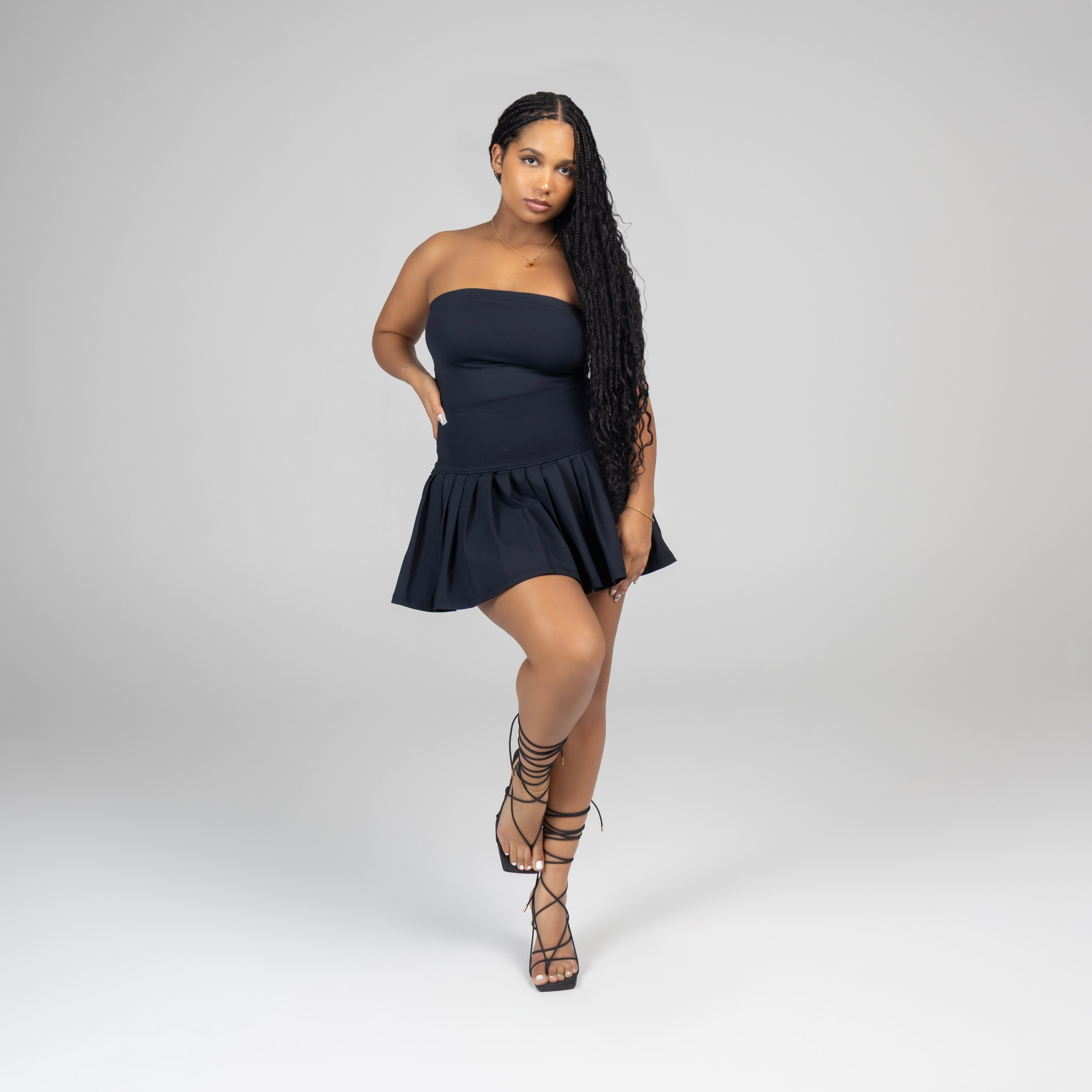 DANIE LEOTARD-thumbmail-4