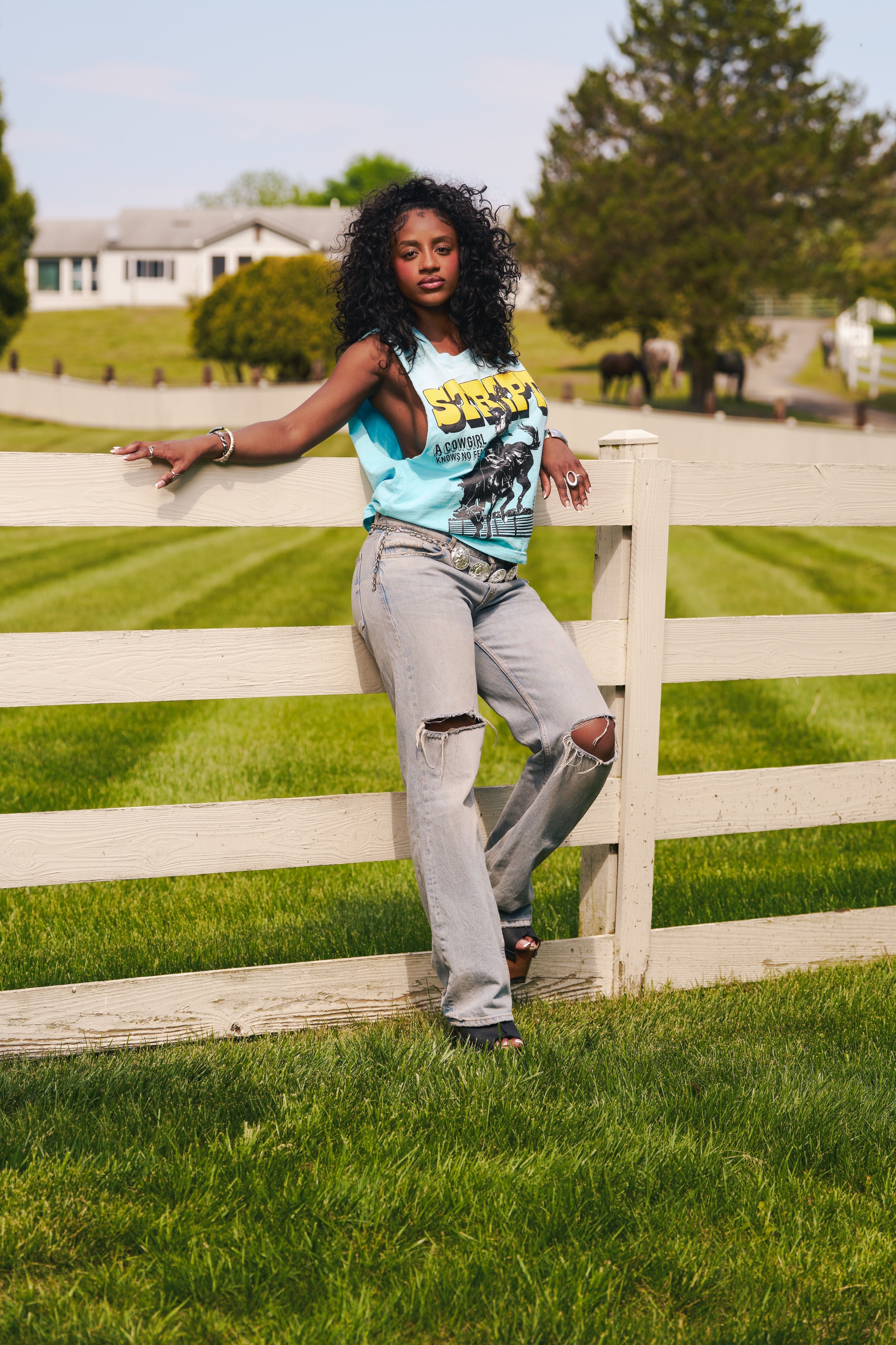 COWGIRL CUTOFF VINTAGE TEE-thumbmail-5