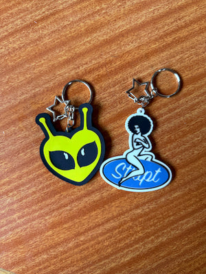 ALIEN + NAME TAG
