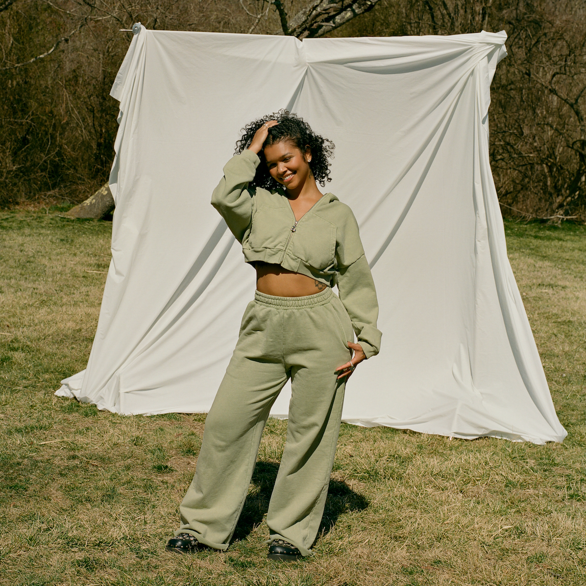 COZY FLARE SWEATS-thumbmail-42