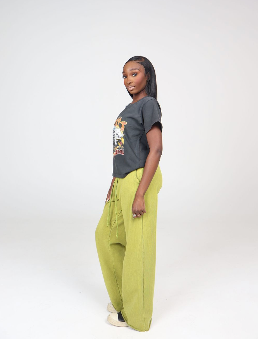 BORN BADDIE VINTAGE TEE