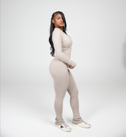 SIGNATURE STACKED LEGGING