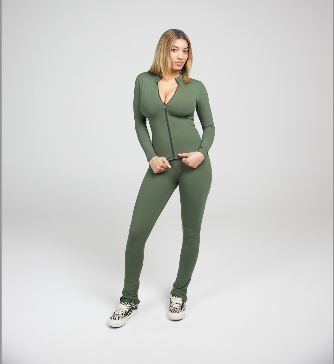 HIP ZIP-thumbmail-4