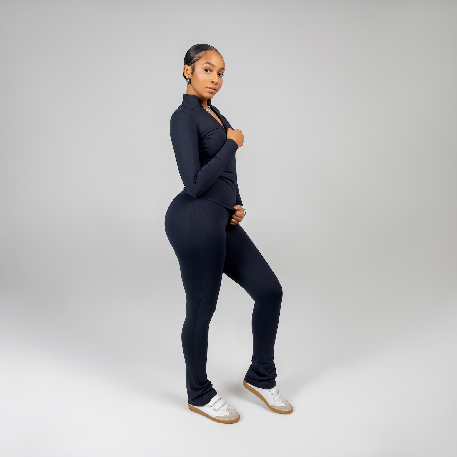 SIGNATURE STACKED LEGGING