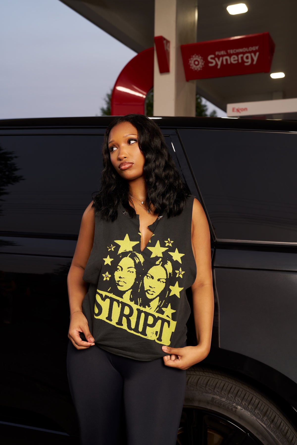 GLAMOUR GIRLZ CUT-OFF TEE