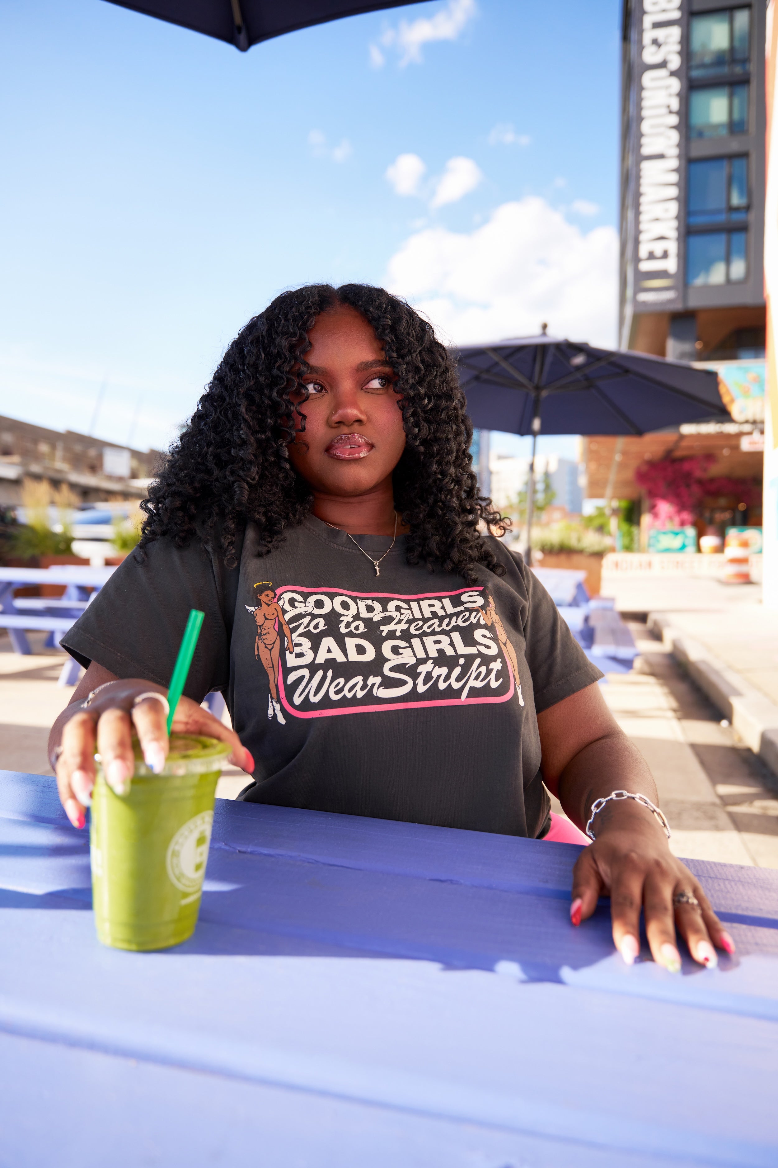 BAD GIRLS VINTAGE TEE