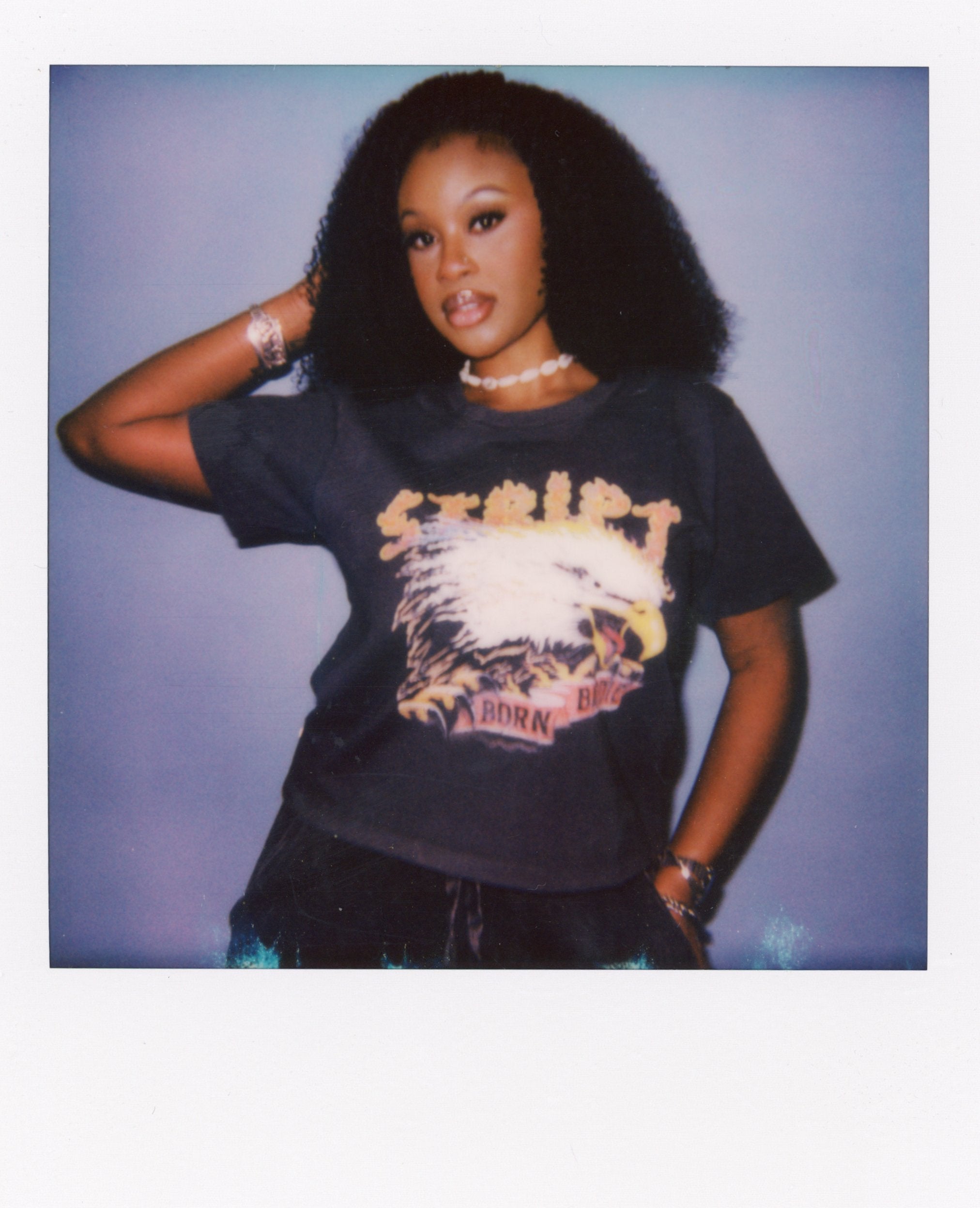 BORN BADDIE VINTAGE TEE-thumbmail-11
