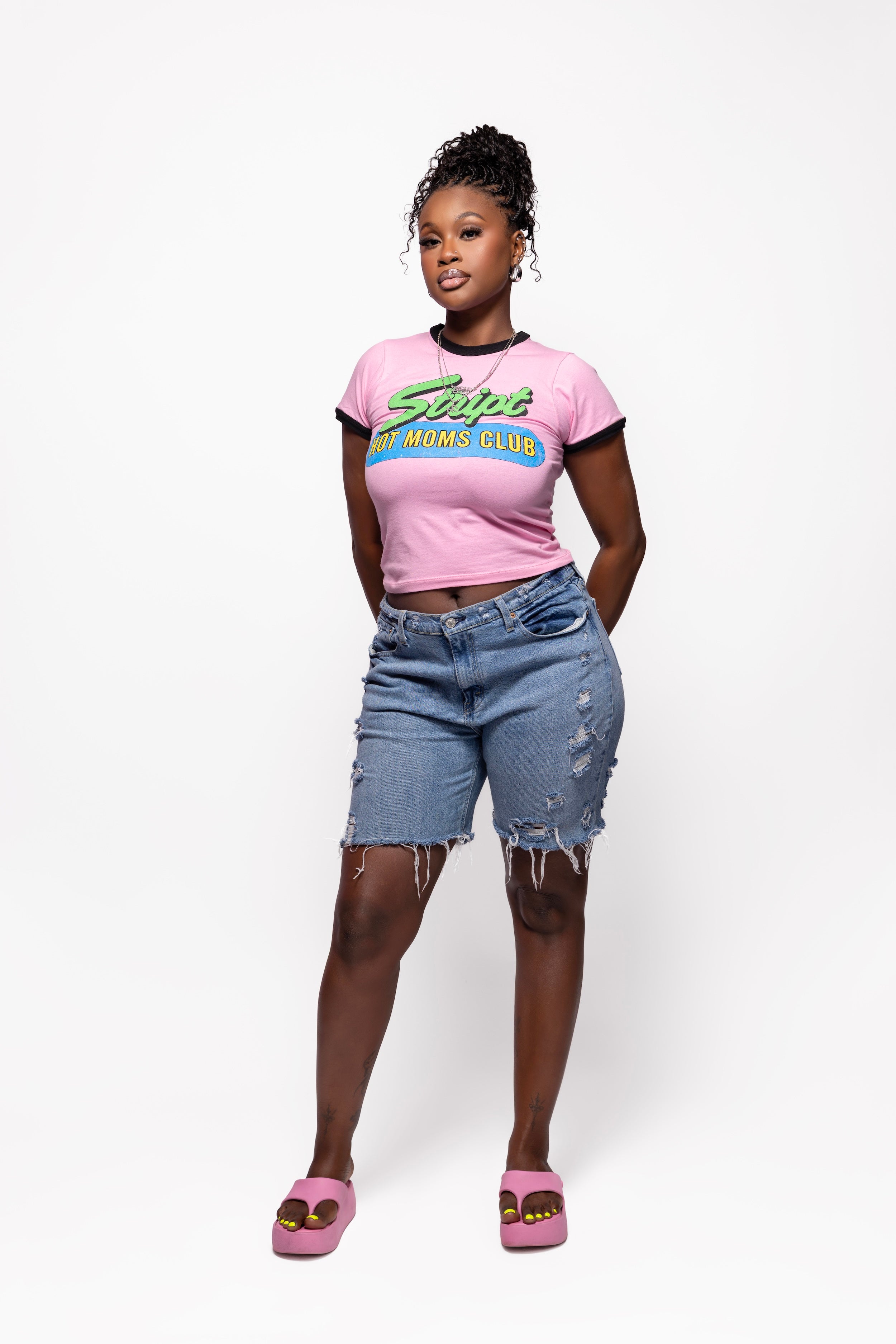 HOT MOMS CLUB RINGER-thumbmail-6