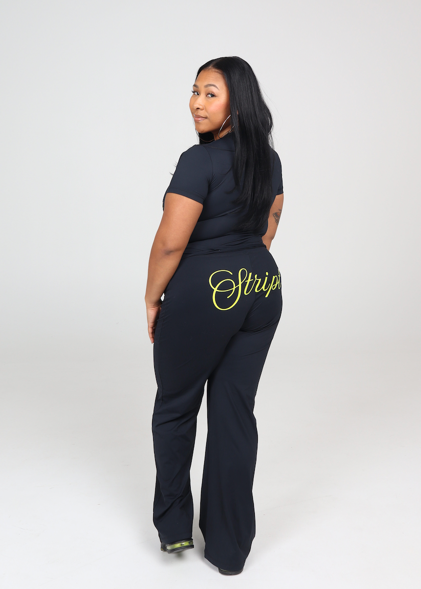 perfect tee cursive