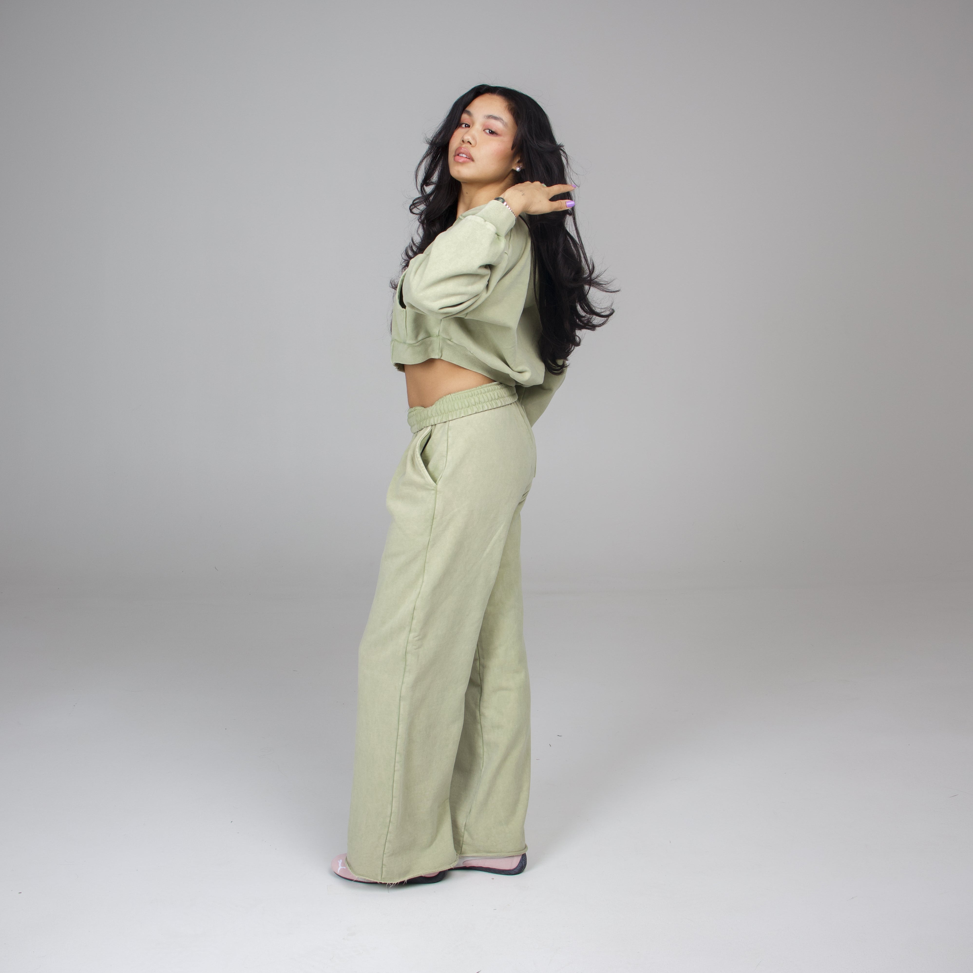 COZY CROP ZIP + FLARE SWEATS BUNDLE PISTACHIO